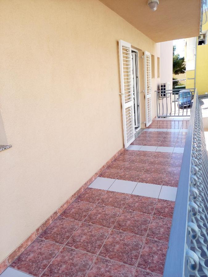 Studie-Apartment In Makarska, Kroatien Exterior photo